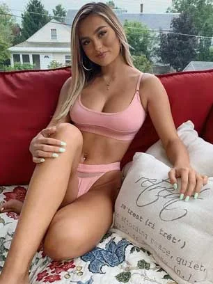 Model Escorts in panchsheel-park